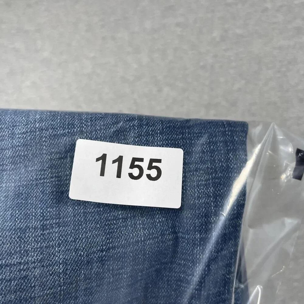 Levi's 501 Jeans Mens 33x34 (31x31) Blue Medium Wash Straight Classic Button Fly